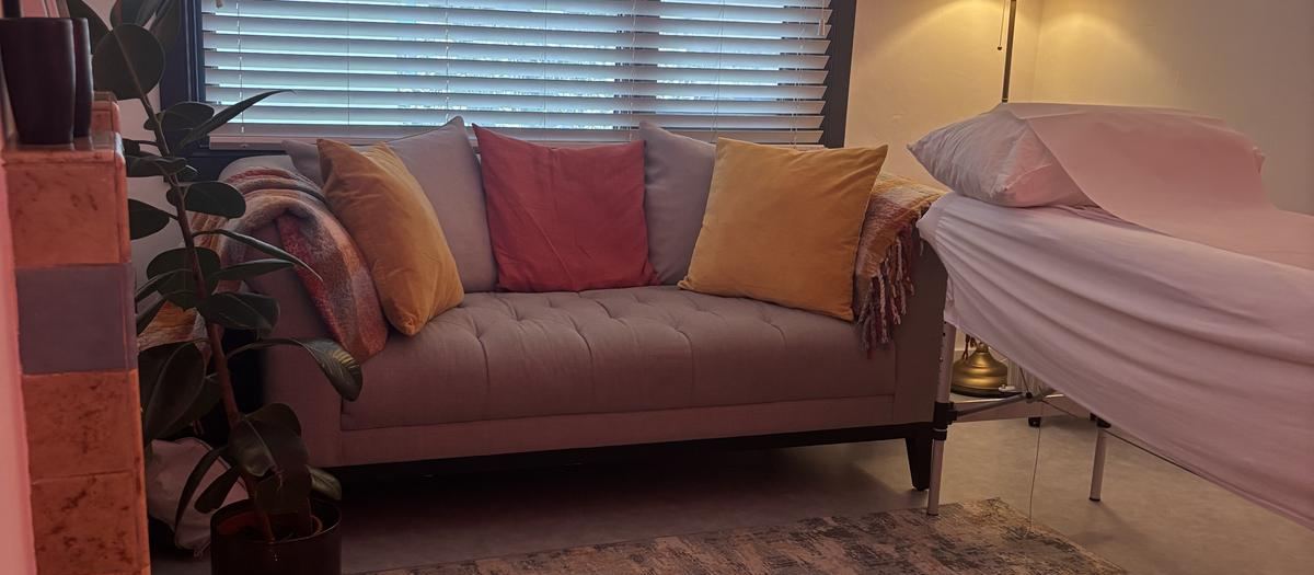 Acupuncture treatment for back pain at Acupuncture and Nutrition by Jennifer Creedon, Whitehall, North Dublin